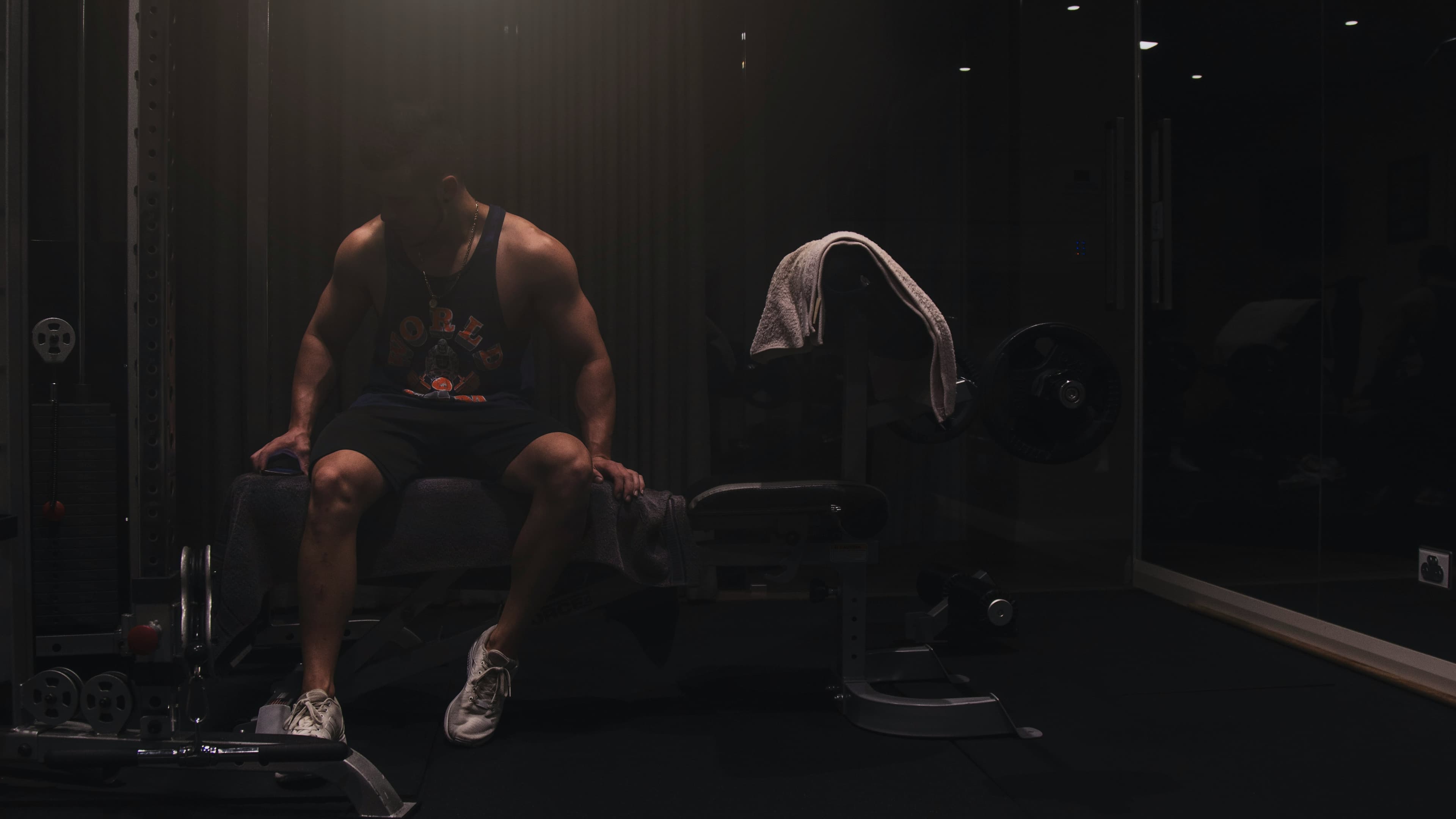 Calisthenics Consistency: Why Most Apps Make It Harder - Featured image for beginner guidance article